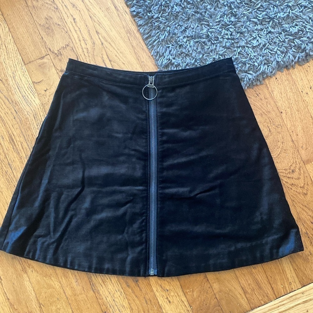 Free People Black Velvet Front Zipper Mini Skirt Size 0